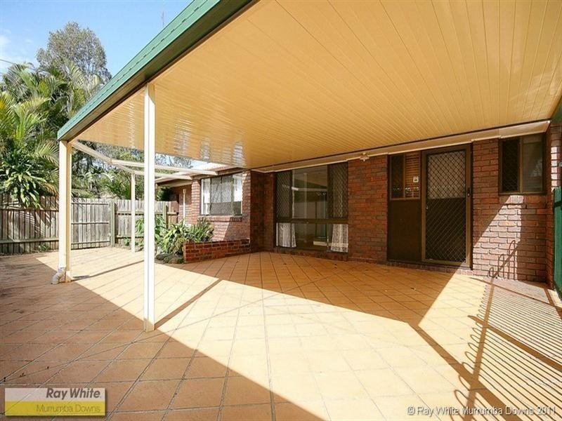 17 Eucumbene Drive, Petrie QLD 4502