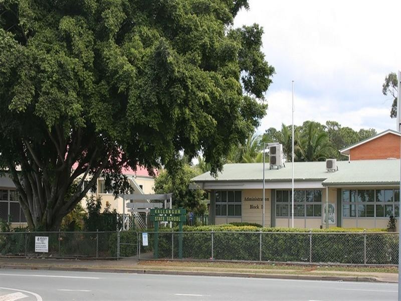 25 Boardman Street, Kallangur QLD 4503