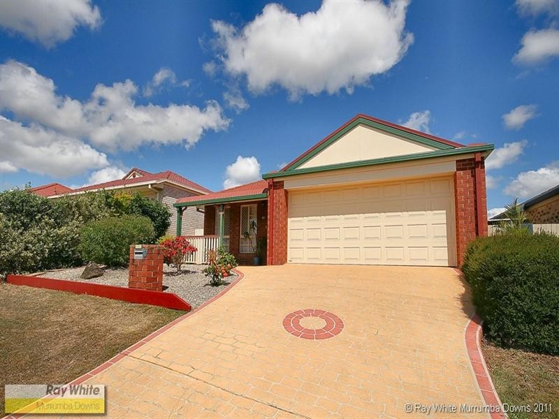 17 LEICHHARDT, North Lakes QLD 4509