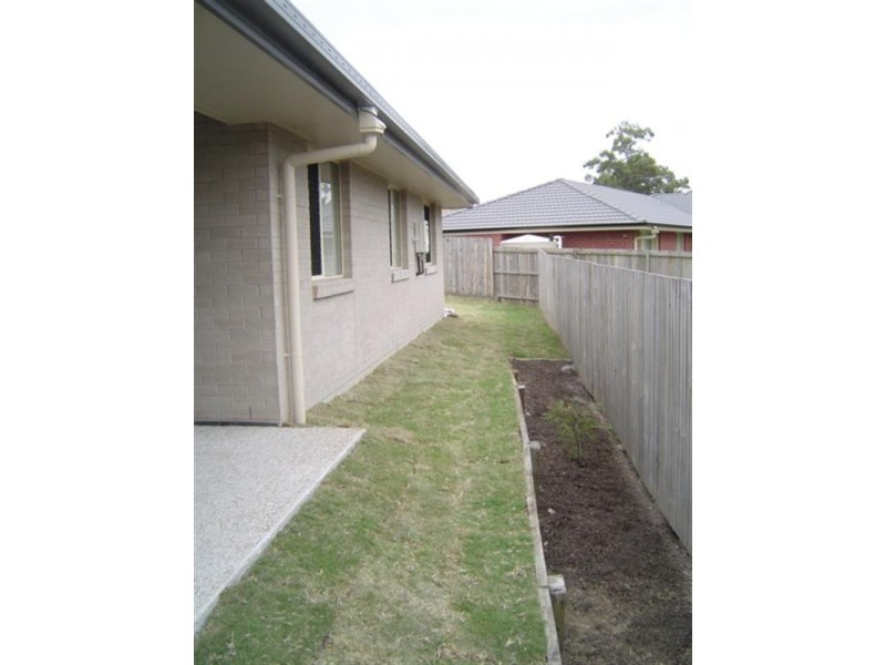 1/29 Burns Parade, Kallangur QLD 4503