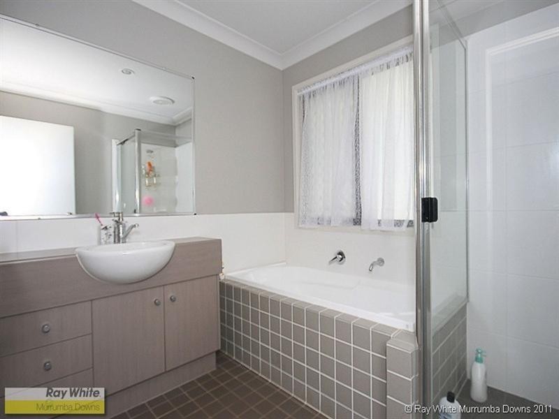 26 Lilly Crescent, Kallangur QLD 4503