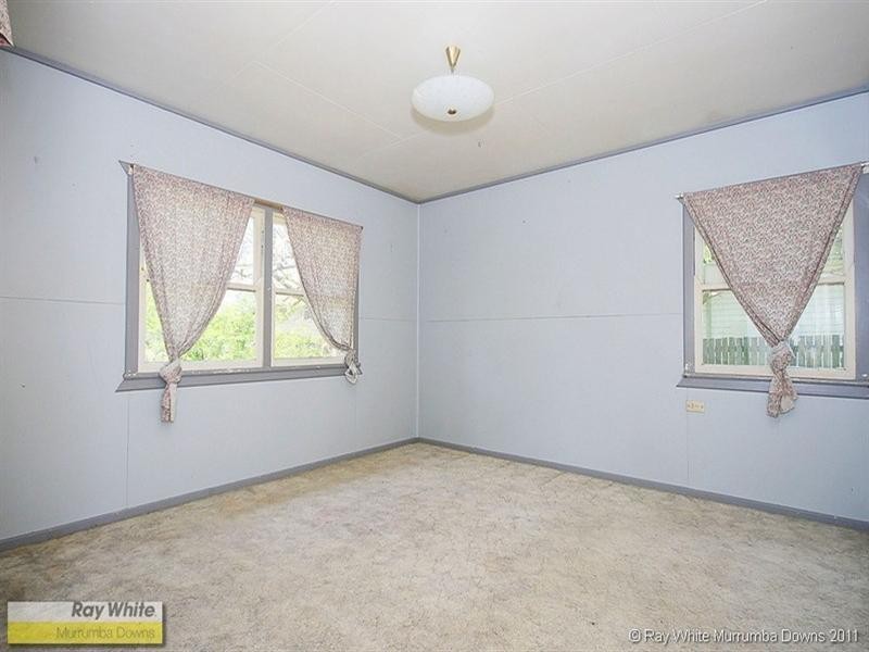 7 Florence Street, Kallangur QLD 4503