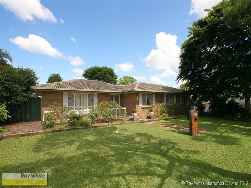 4 Chestnut Drive, Murrumba Downs QLD 4503