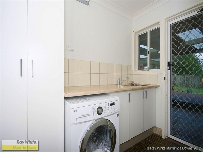 4 Chestnut Drive, Murrumba Downs QLD 4503