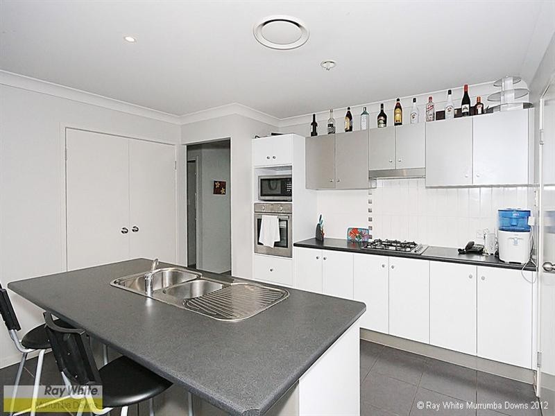 22 Lilly Crescent, Kallangur QLD 4503