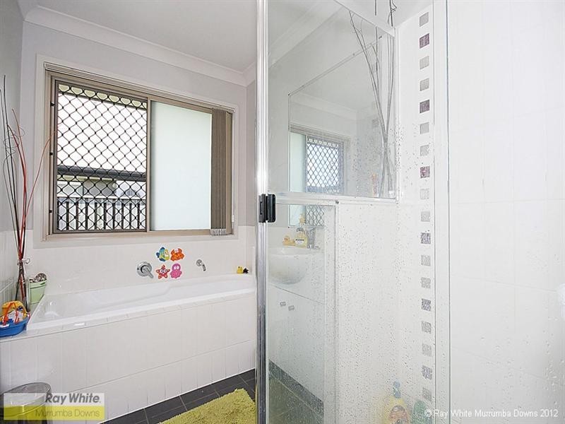 22 Lilly Crescent, Kallangur QLD 4503