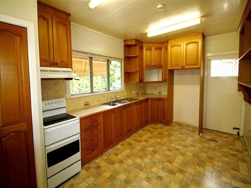 52 Wattle Street, Kallangur QLD 4503