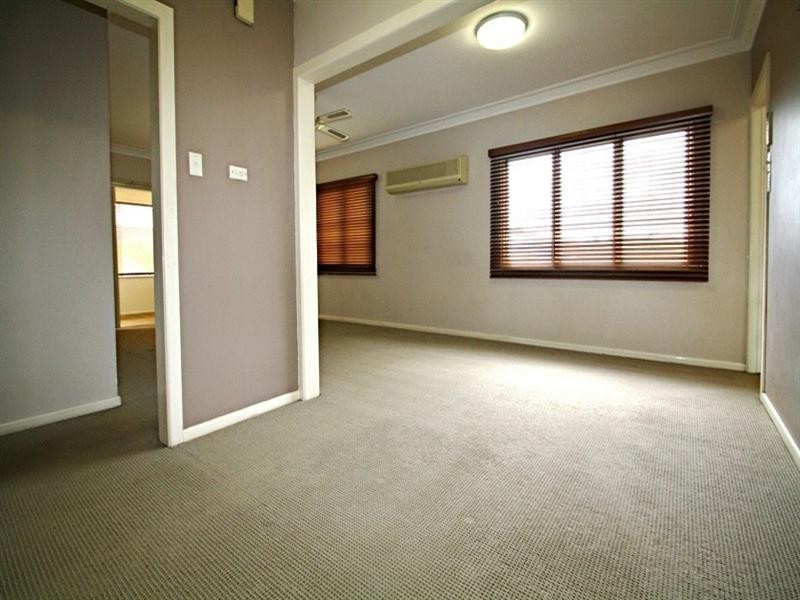 52 Wattle Street, Kallangur QLD 4503