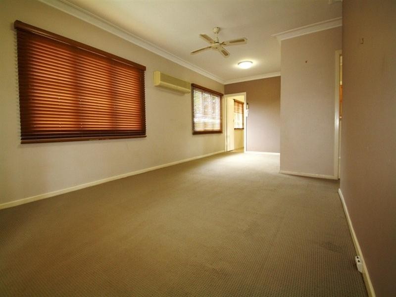 52 Wattle Street, Kallangur QLD 4503