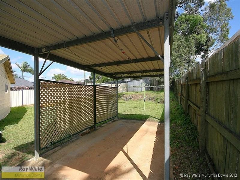 1 Dumbarton Drive, Kallangur QLD 4503