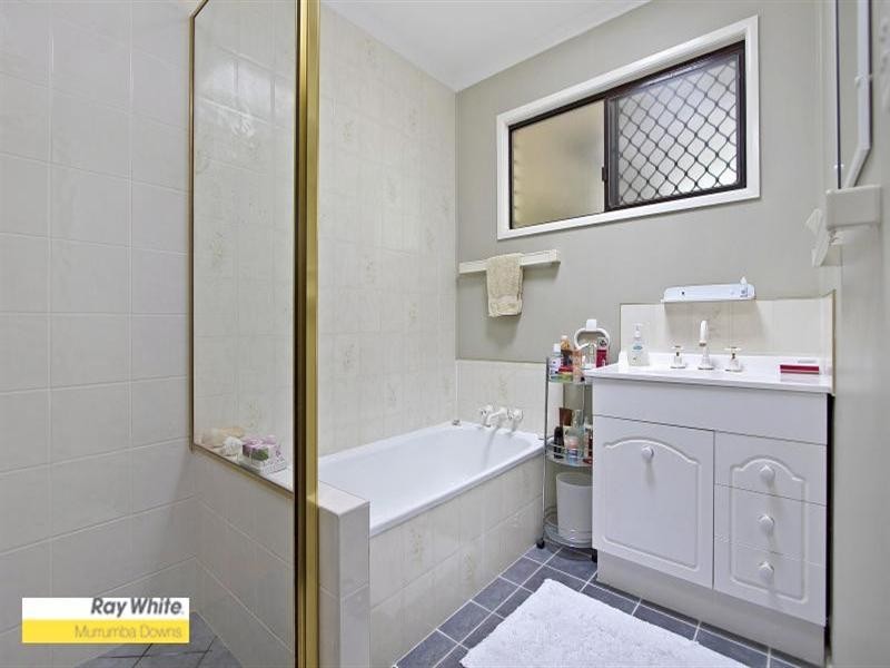 12 Penson Court, Kallangur QLD 4503