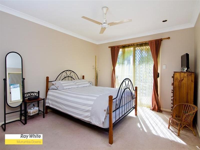 16 Fitzroy Crescent, Murrumba Downs QLD 4503