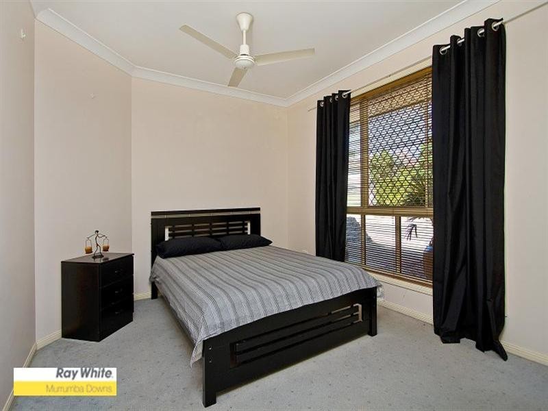 16 Fitzroy Crescent, Murrumba Downs QLD 4503