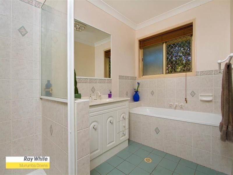 16 Fitzroy Crescent, Murrumba Downs QLD 4503