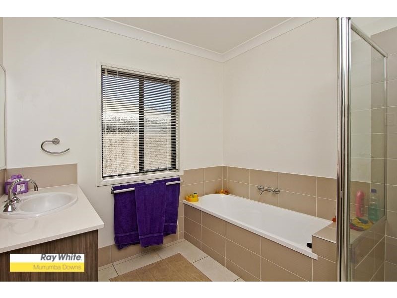 39 Yellow Robin Court, Narangba QLD 4504