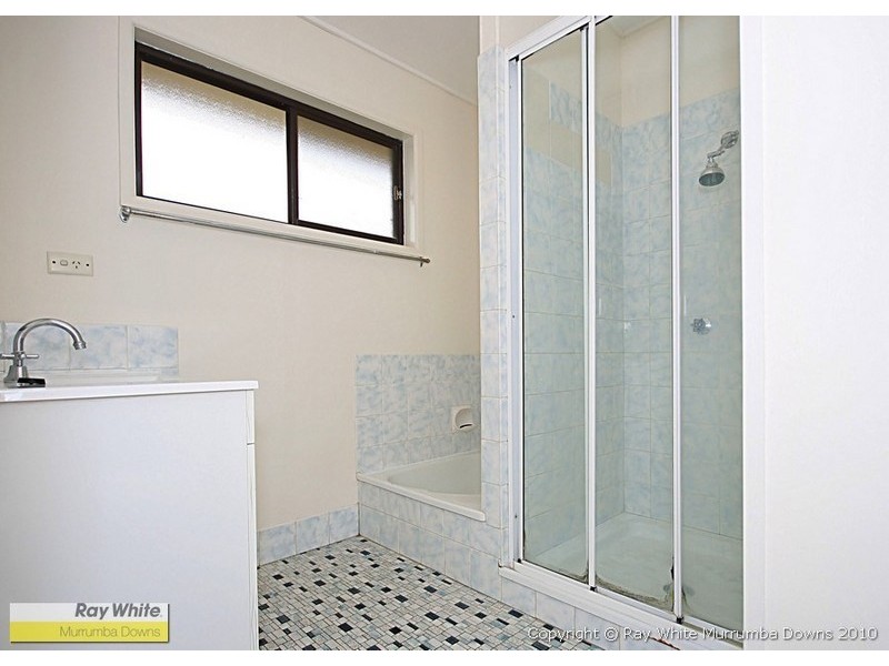 2 Curtis Road, Kallangur QLD 4503