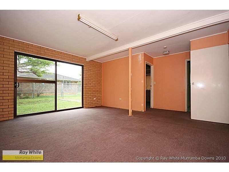 2 Curtis Road, Kallangur QLD 4503