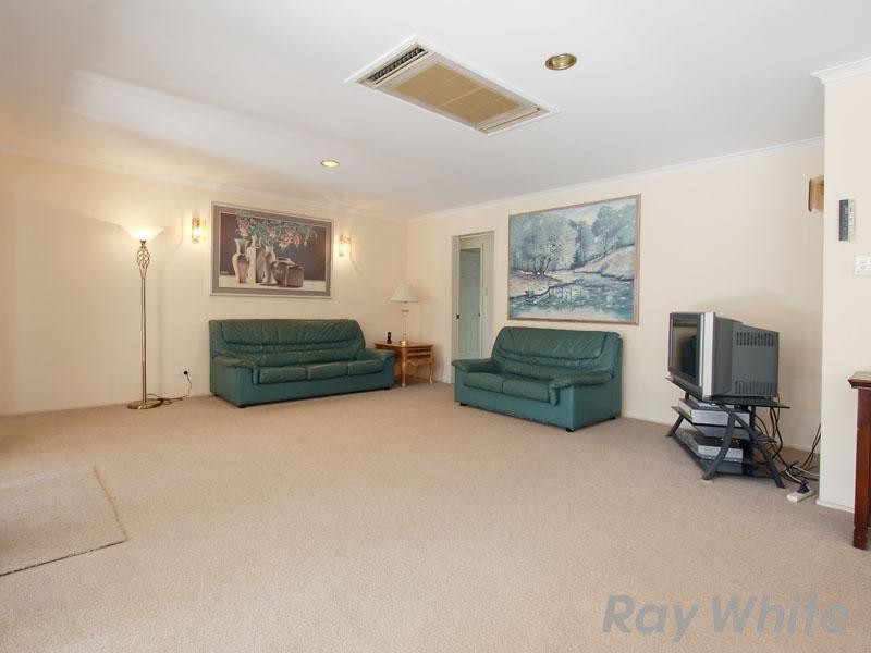 31 Castle Hill Drive, Murrumba Downs QLD 4503