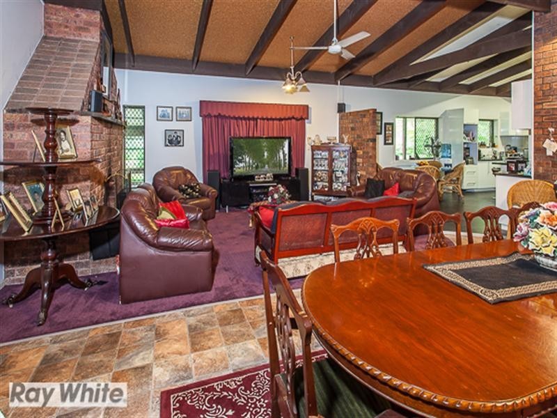 47 Torrens Road, Petrie QLD 4502