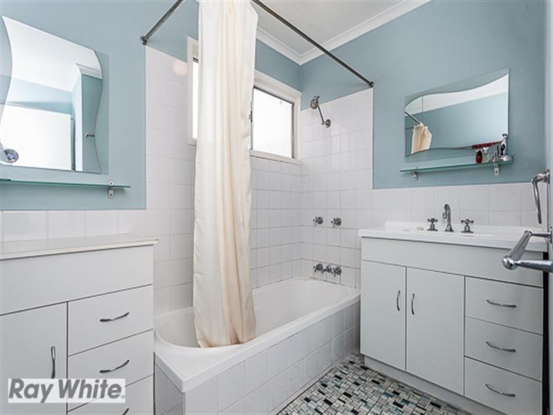 71 Beeville Road, Petrie QLD 4502