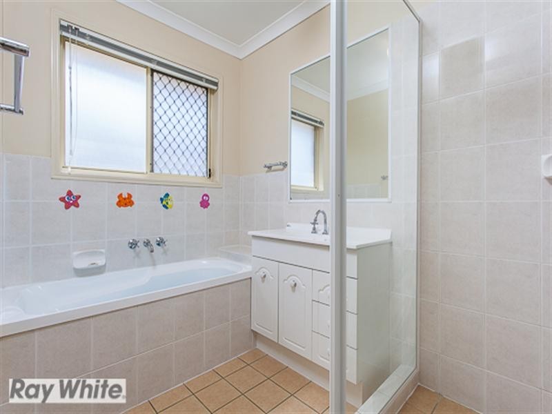 Meadowbrook QLD 4131