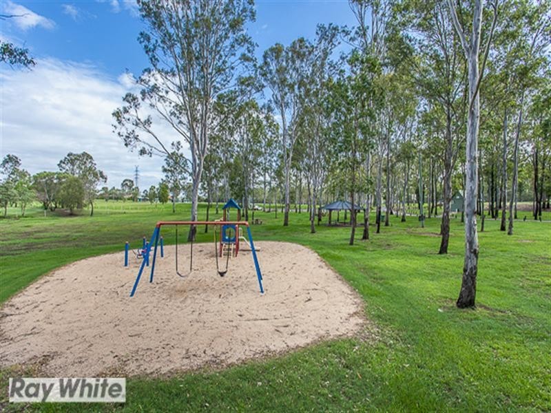 Meadowbrook QLD 4131