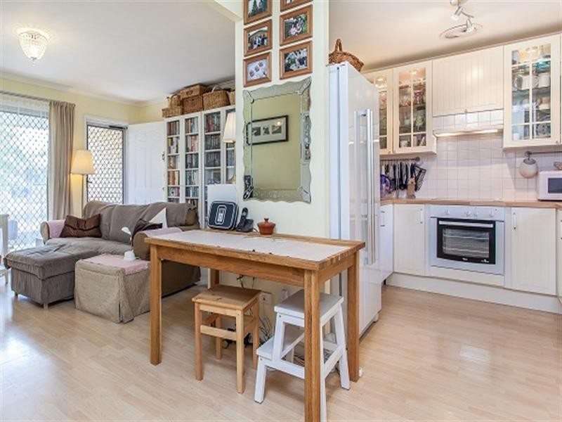 20 Paul Street, Kallangur QLD 4503