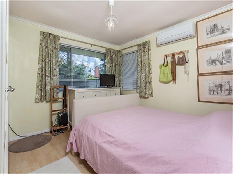 20 Paul Street, Kallangur QLD 4503