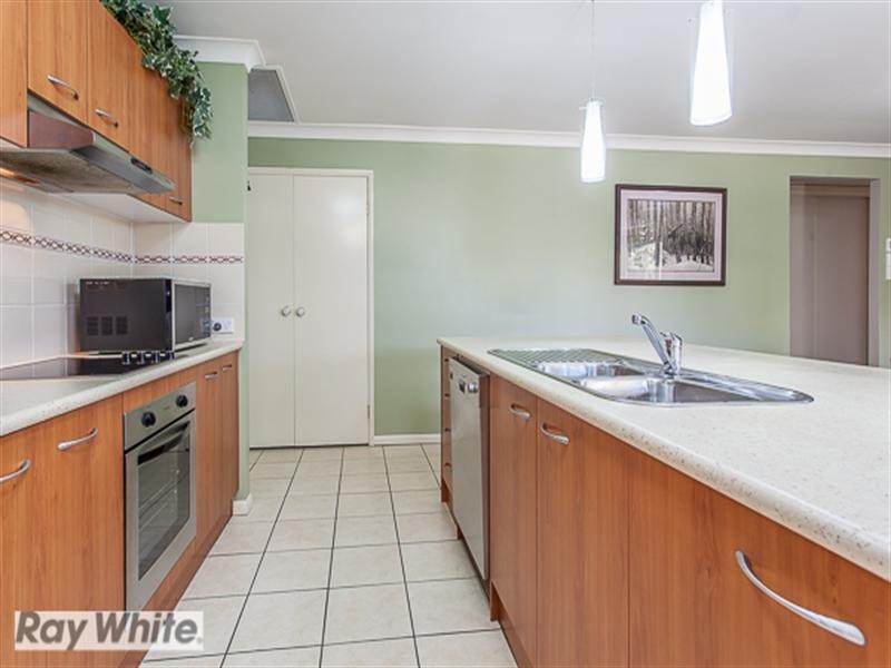 45 Hunter Court, Petrie QLD 4502