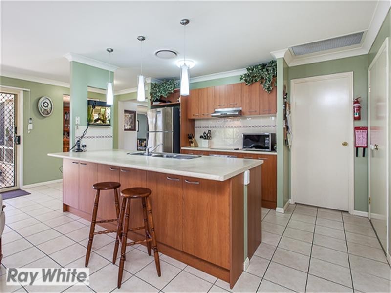 45 Hunter Court, Petrie QLD 4502