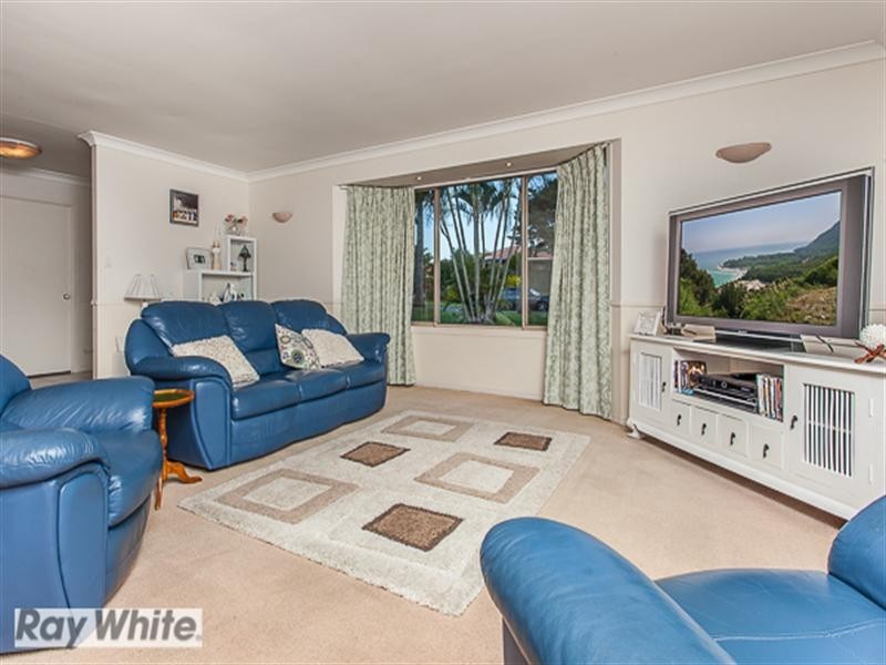 8 Lenae Court, Murrumba Downs QLD 4503