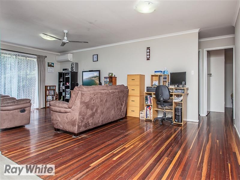 22 Alawara Street, Petrie QLD 4502