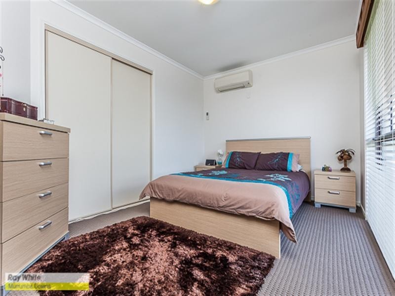 24 Hunter Cir, Petrie QLD 4502