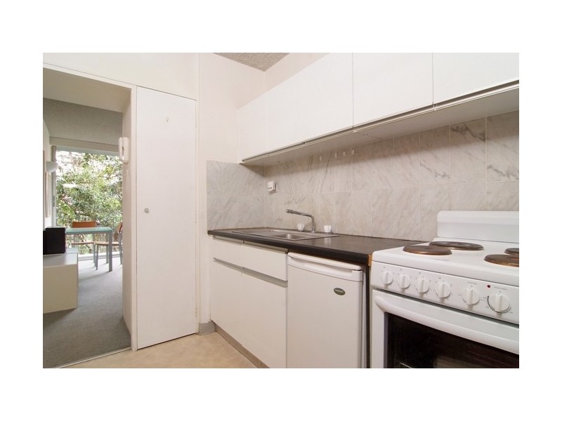 8/68 Roslyn Gardens, Elizabeth Bay NSW 2011