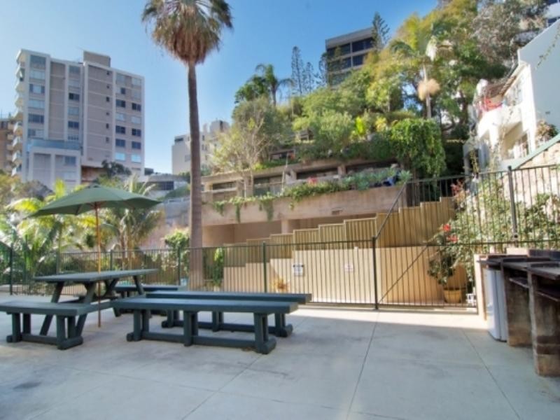 25/5-7 Esplanade, Elizabeth Bay NSW 2011