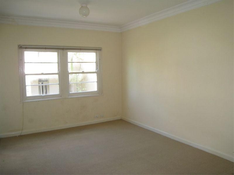 12 WARD Avenue, Elizabeth Bay NSW 2011
