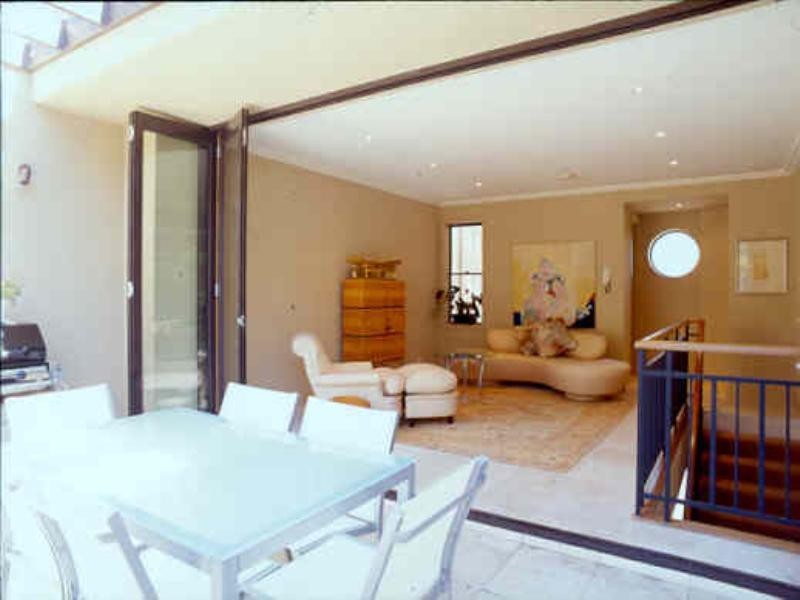 15b Greenknowe Avenue, Elizabeth Bay NSW 2011