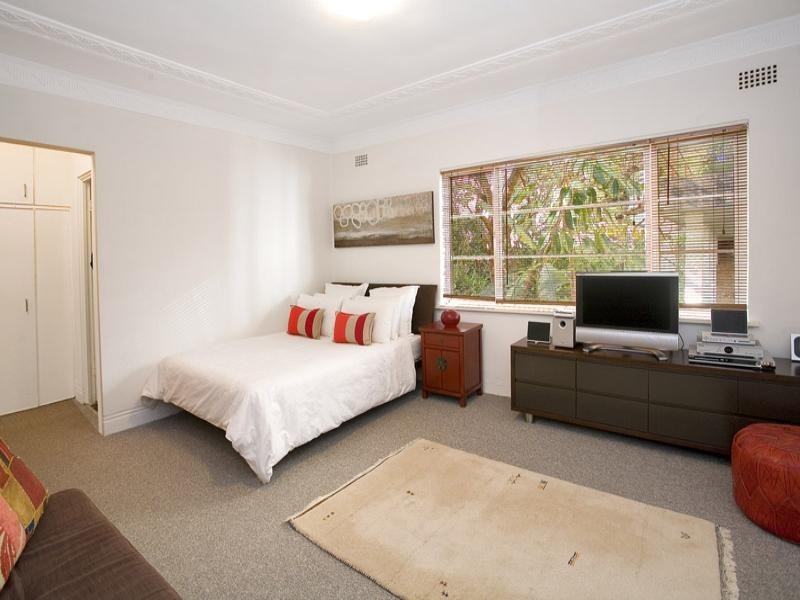 14/9 Esplanade, Elizabeth Bay NSW 2011