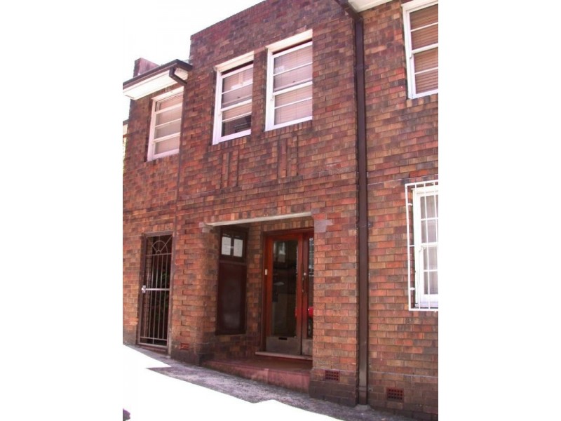 2 Kurraghein Avenue, Rushcutters Bay NSW 2011