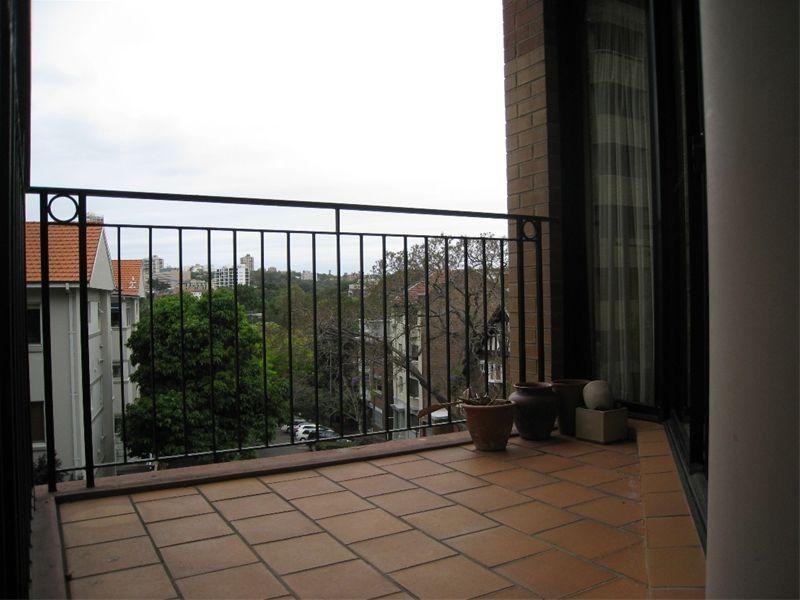 37 Roslyn Gardens, Elizabeth Bay NSW 2011