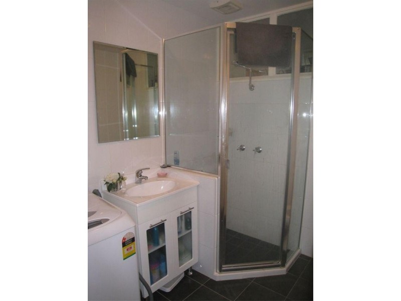 2 Greenknowe Avenue, Elizabeth Bay NSW 2011