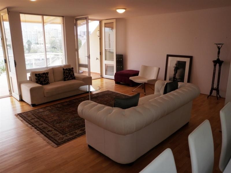 11 Billyard Avenue, Elizabeth Bay NSW 2011