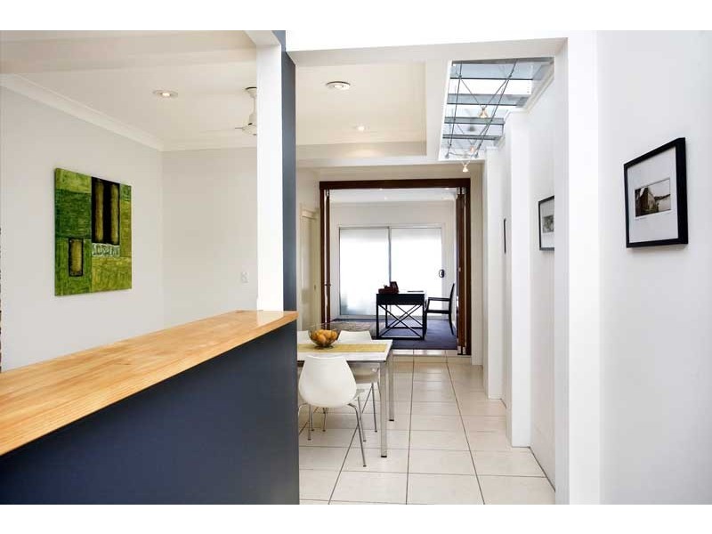 15 Bourke Street, Woolloomooloo NSW 2011