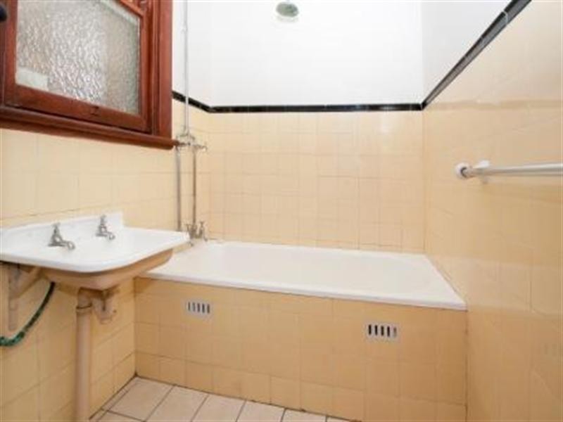 1/6 Council Street, Bondi Junction NSW 2022