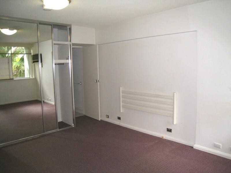 Elizabeth Bay NSW 2011