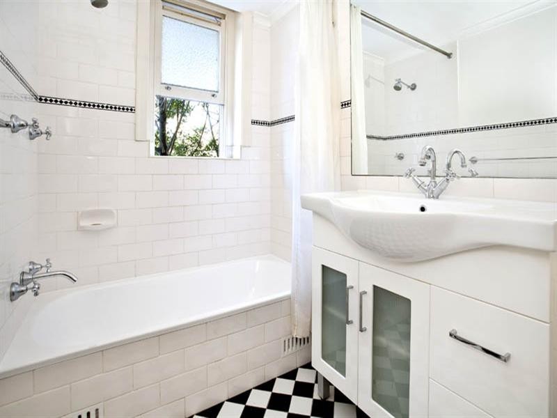 25/17 Elizabeth Bay Road, Elizabeth Bay NSW 2011