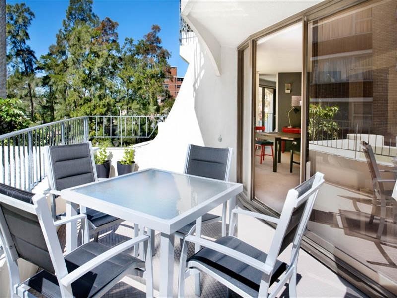 T102/2 Elizabeth Bay Road, Elizabeth Bay NSW 2011