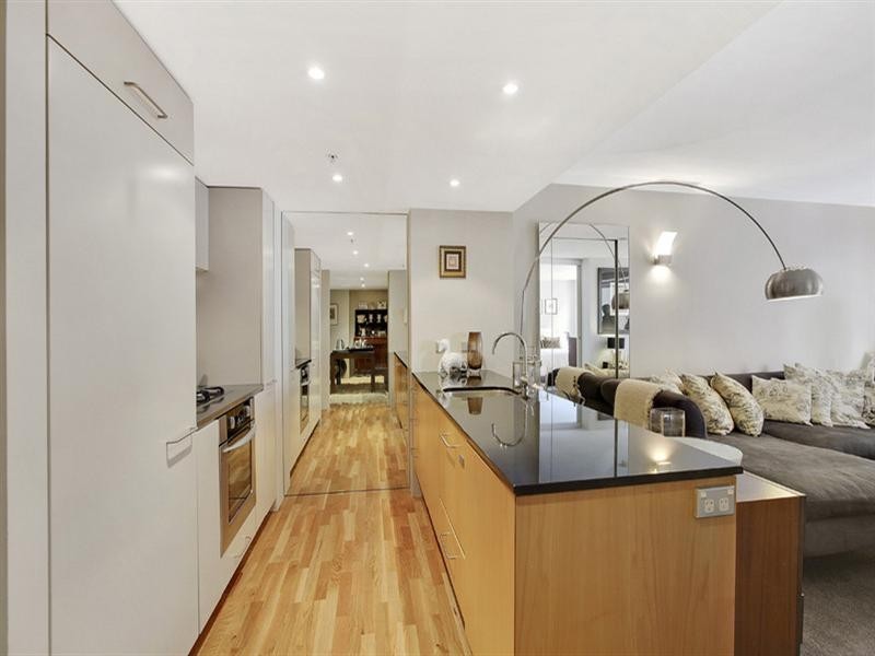 Elizabeth Bay NSW 2011