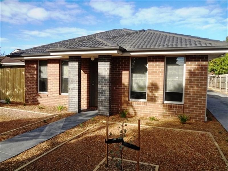 1/19 Young Street, Epping VIC 3076