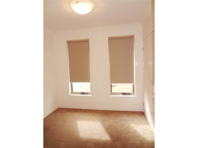 1/19 Young Street, Epping VIC 3076